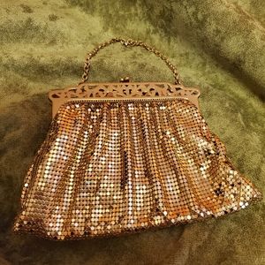 Rare Vintage Whiting and Davis coin purse